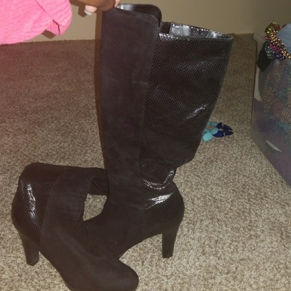 Suede and leather knee high boots - Picture 1 of 2